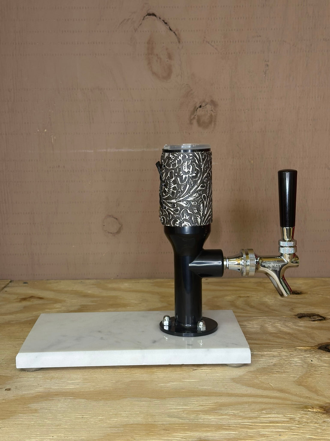 Marble Single with Black Tap