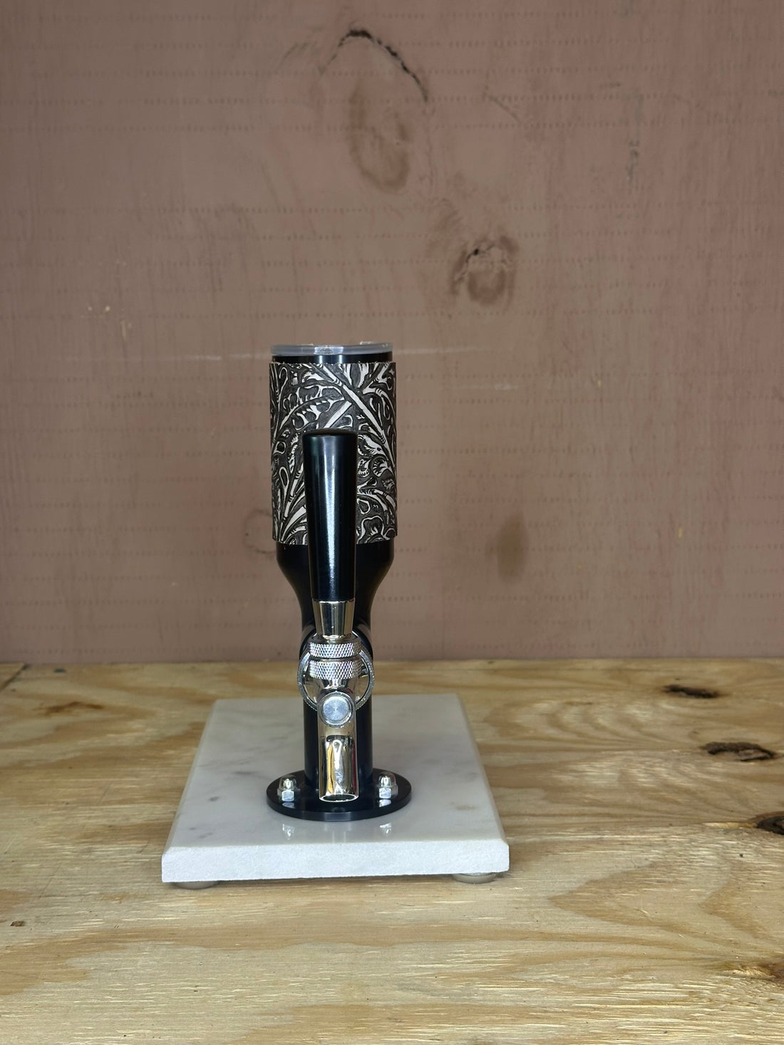 Marble Single with Black Tap