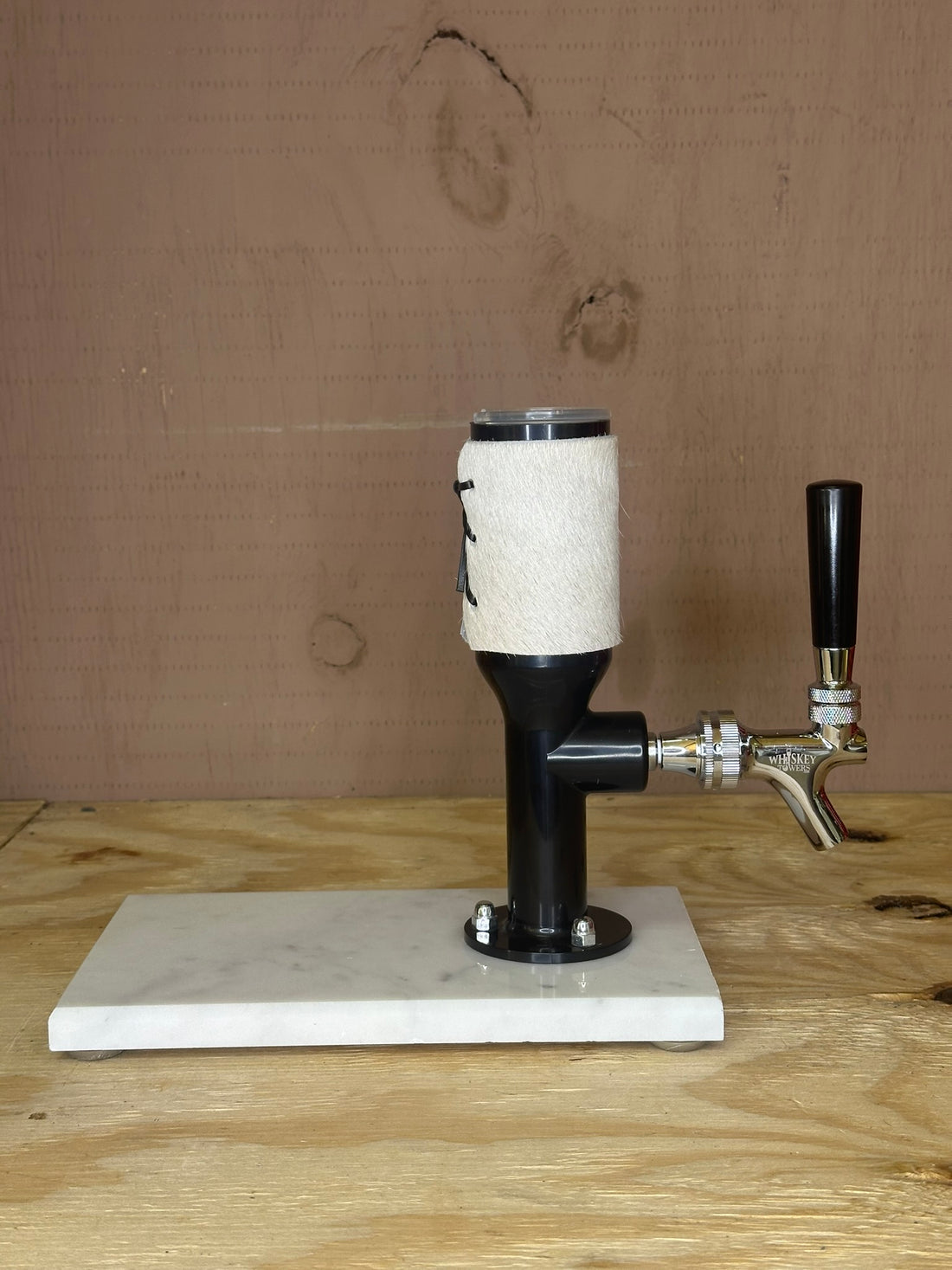 Marble Single with Black Tap