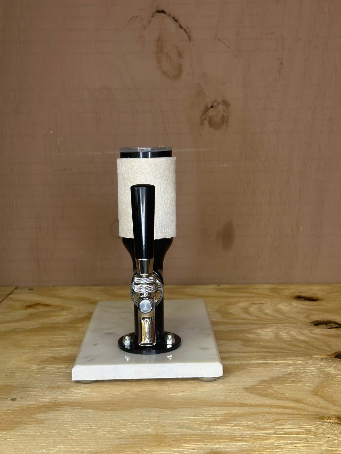 Marble Single with Black Tap