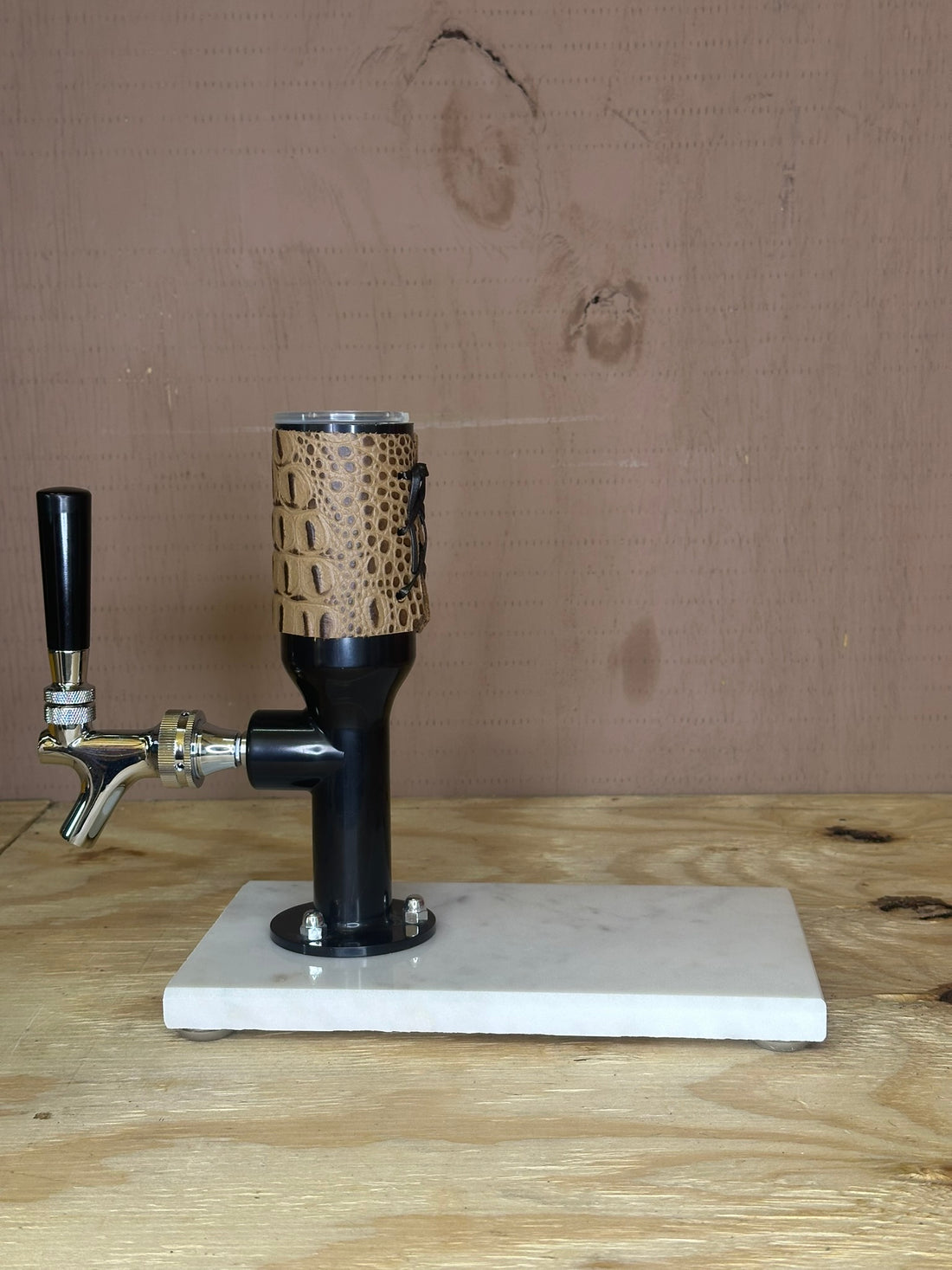 Marble Single with Black Tap