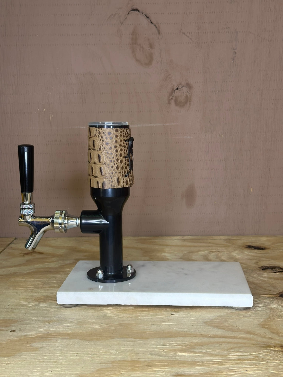 Marble Single with Black Tap