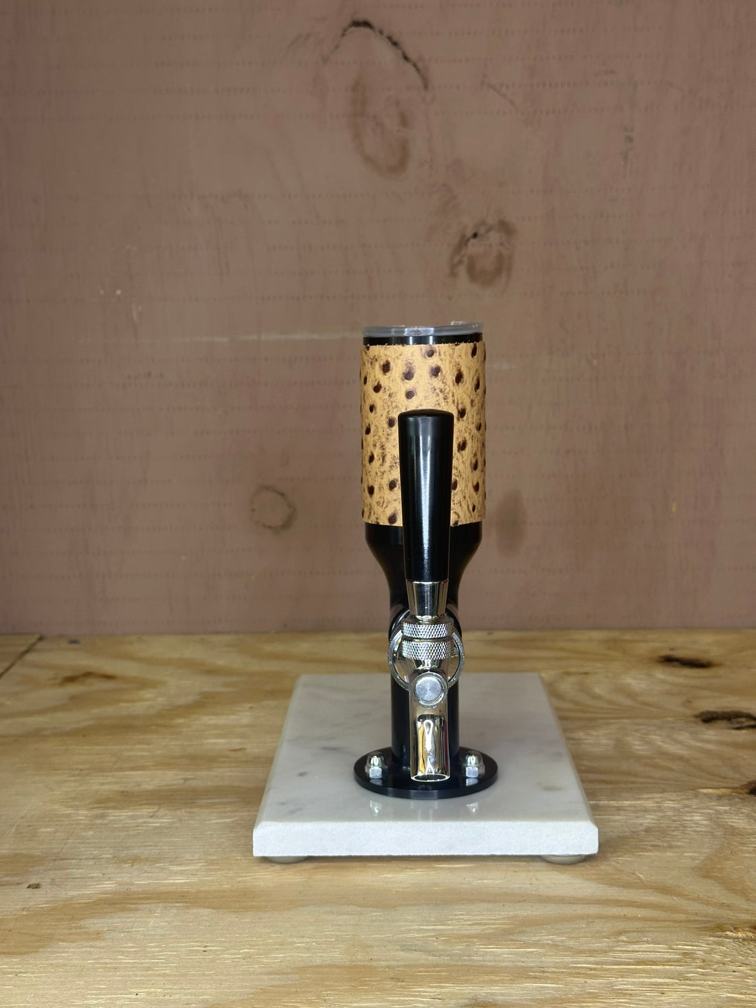 Marble Single with Black Tap