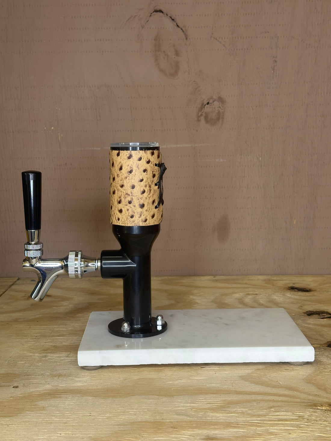 Marble Single with Black Tap